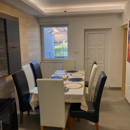 Holiday home Gombos Maganszallashely *