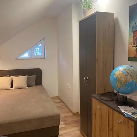 Holiday home Gombos Maganszallashely *